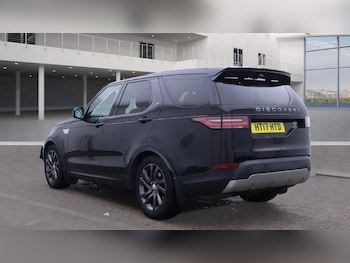 Used Land Rover Discovery 2017 for sale - 76336785: Photo