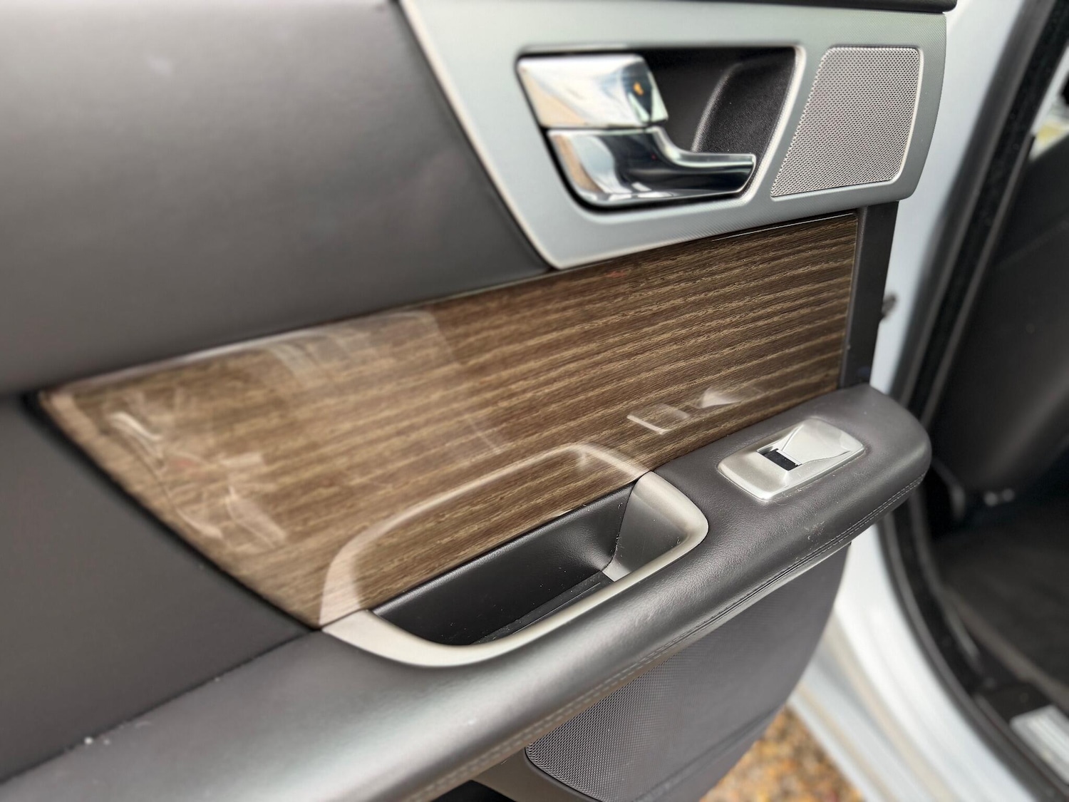 Used Jaguar XF 2014 for sale - 76201429: Photo 15