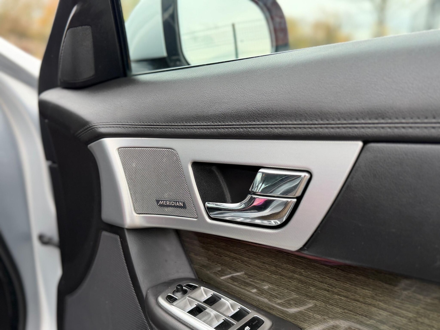 Used Jaguar XF 2014 for sale - 76201429: Photo 21