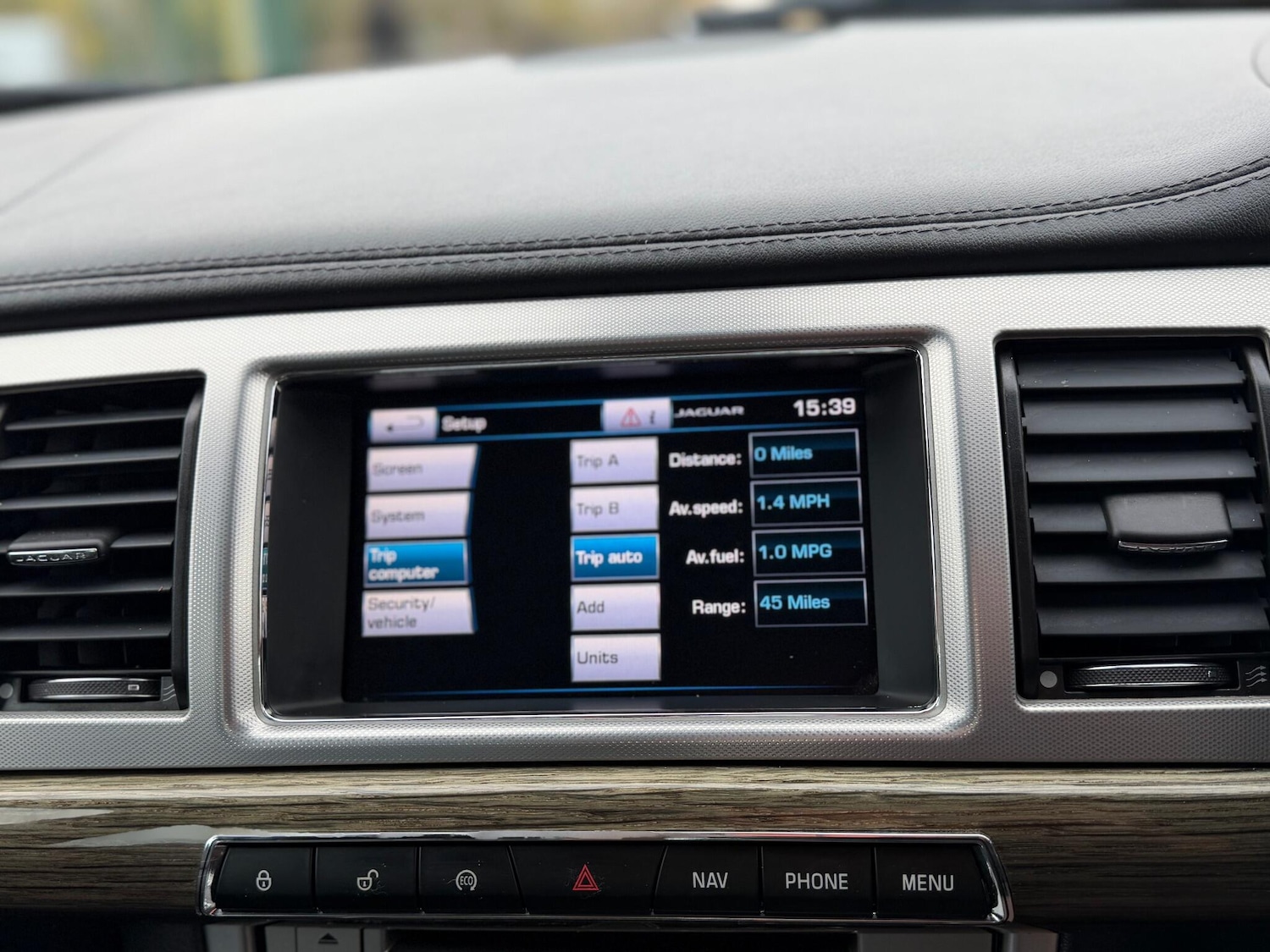 Used Jaguar XF 2014 for sale - 76201429: Photo 27