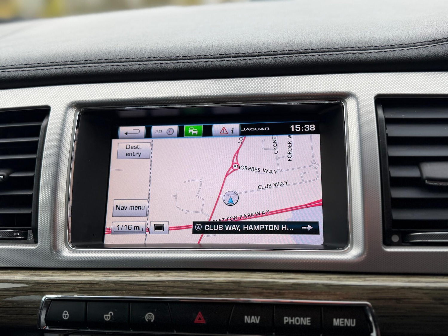 Used Jaguar XF 2014 for sale - 76201429: Photo 8