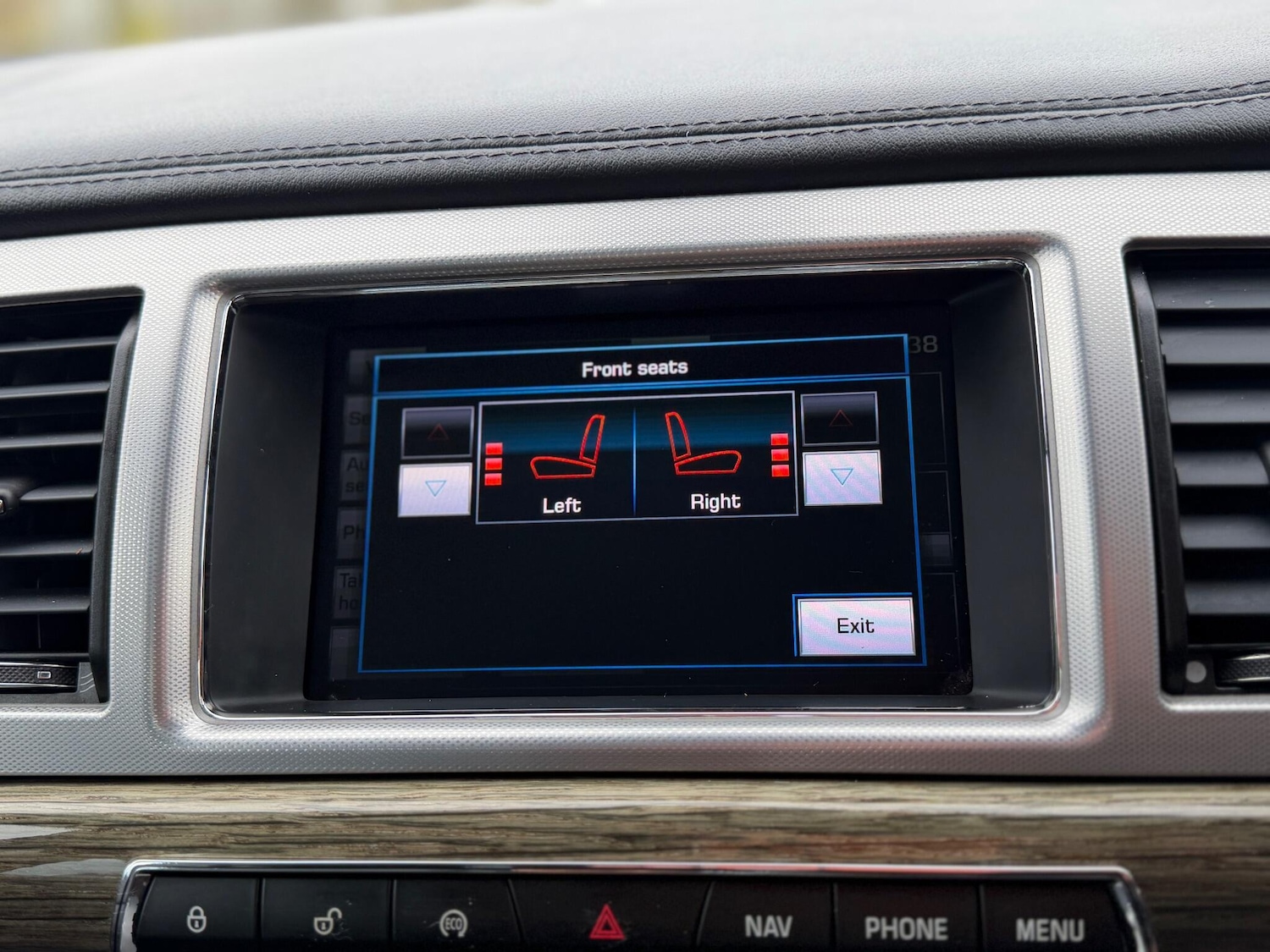 Used Jaguar XF 2014 for sale - 76201429: Photo 9