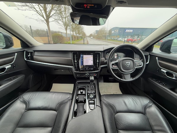 Used Volvo V90 Cross Country 2019 for sale - 73417024: Photo 55