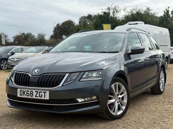 Used Skoda Octavia 2018 for sale - 75697431: Photo 2