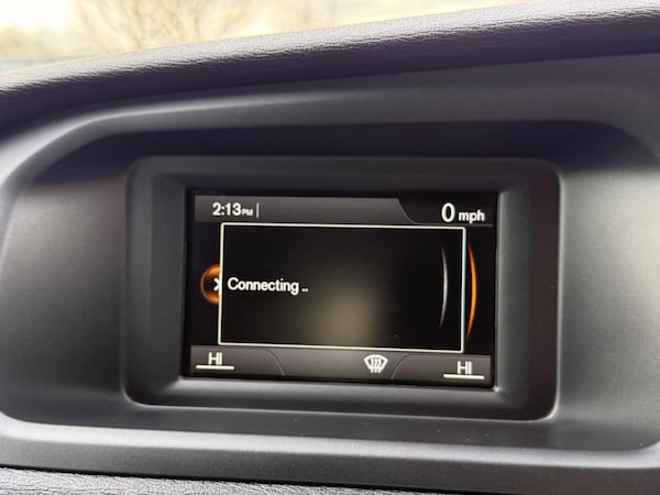 Used Volvo V40 Cross Country 2014 for sale - 73349178: Photo 13