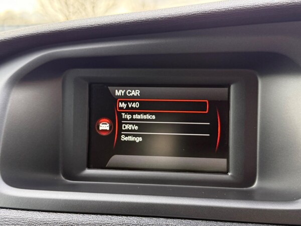 Used Volvo V40 Cross Country 2014 for sale - 73349178: Photo 14