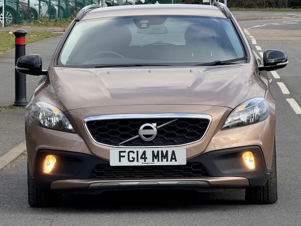 Used Volvo V40 Cross Country 2014 for sale - 73349178: Photo 5