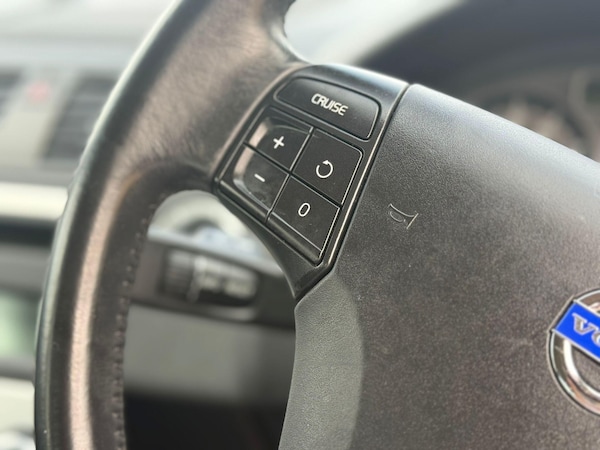 Used Volvo S40 2012 for sale - 75333603: Photo 14