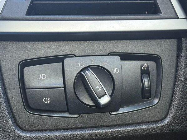 Used BMW 4 Series 2018 for sale - 73743089: Photo 30