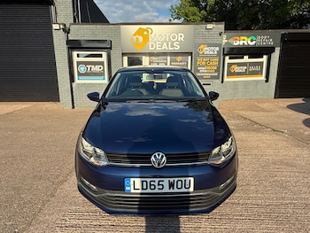 Used Volkswagen Polo 2015 for sale - 75866946: Photo