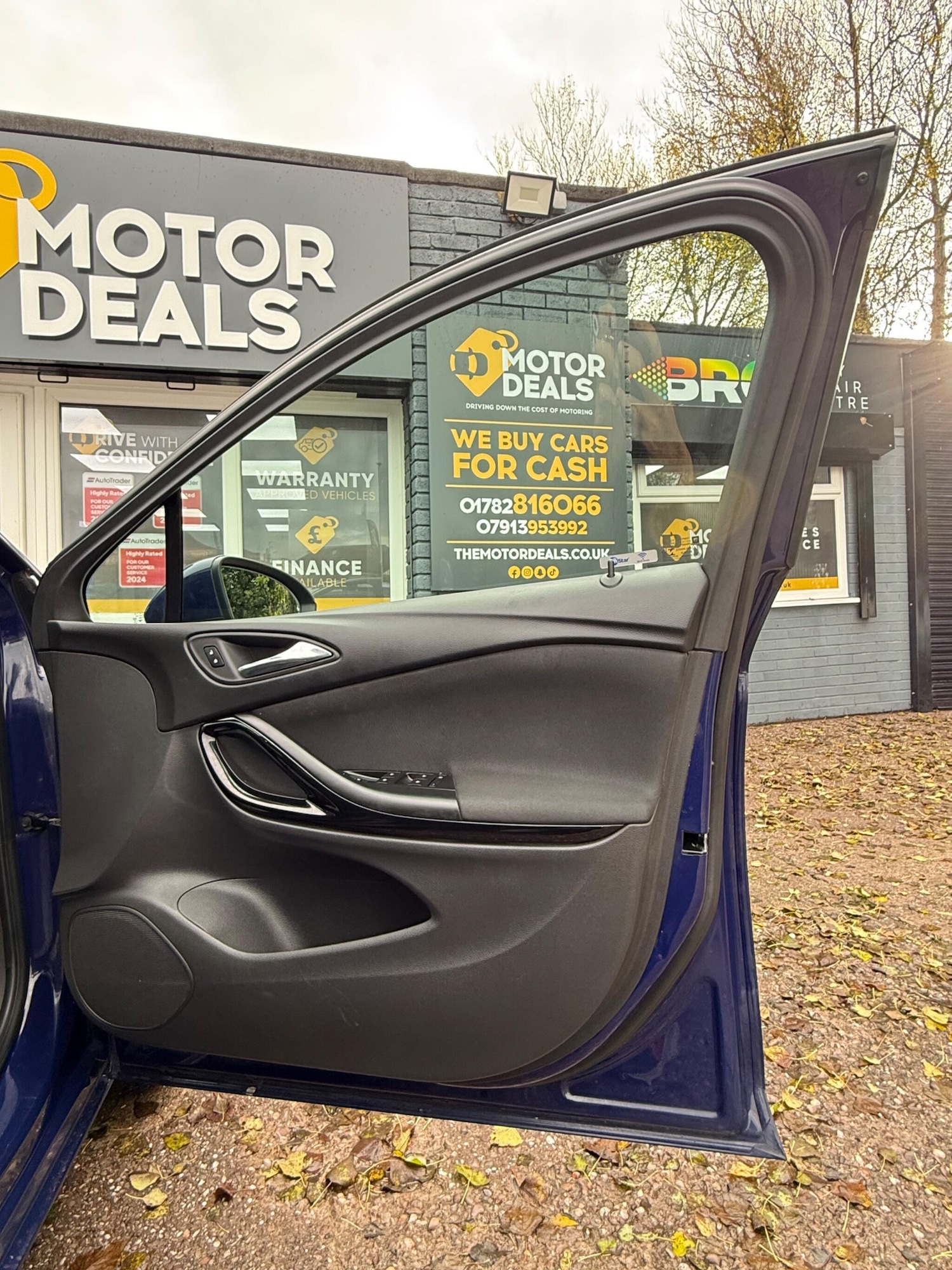 Used Vauxhall Astra 2017 for sale - 77203140: Photo 13