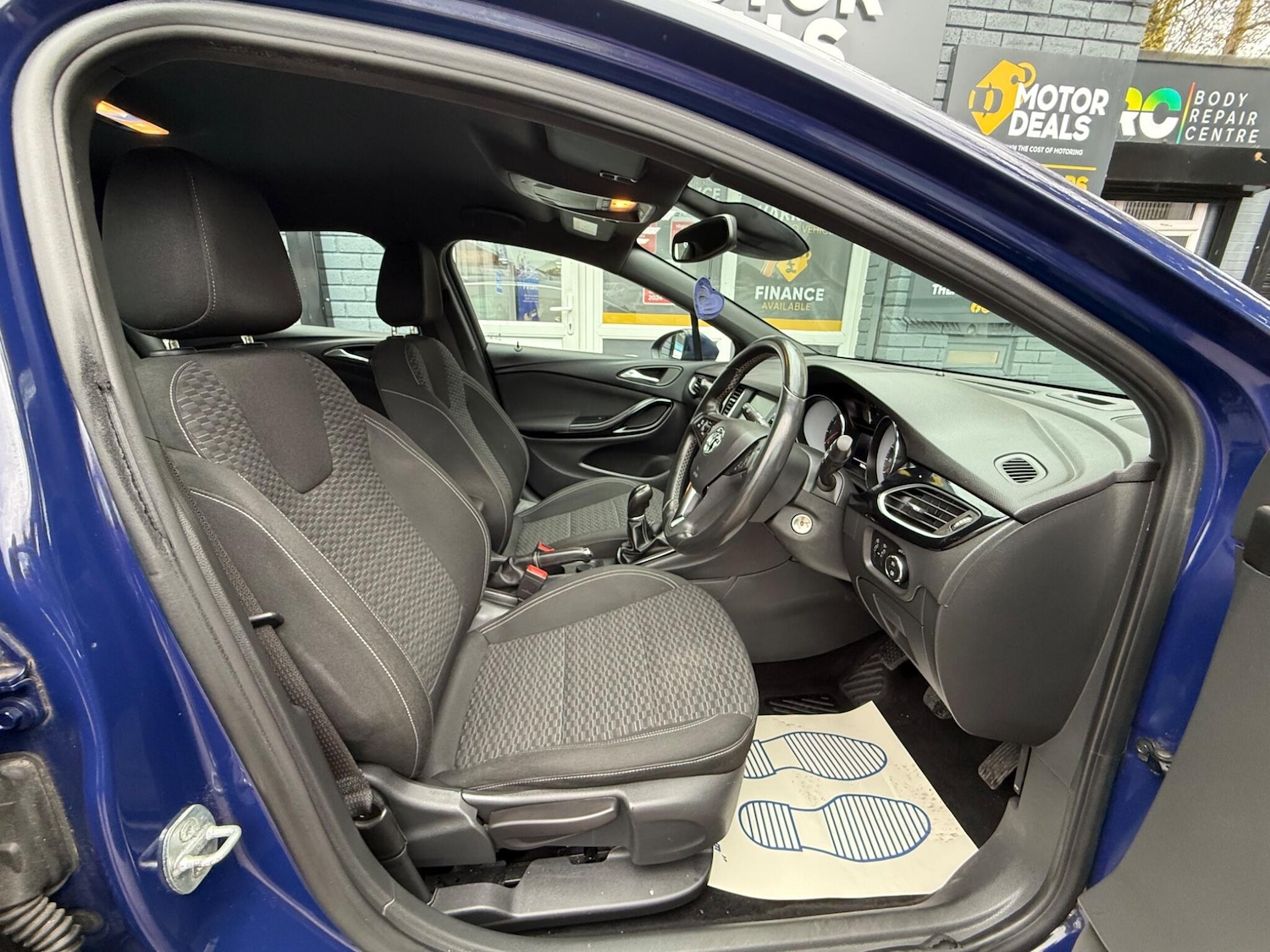 Used Vauxhall Astra 2017 for sale - 77203140: Photo 15