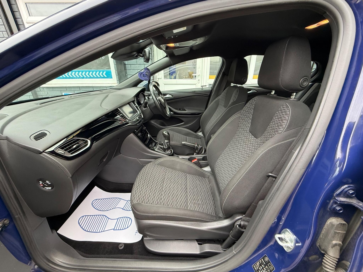 Used Vauxhall Astra 2017 for sale - 77203140: Photo 16