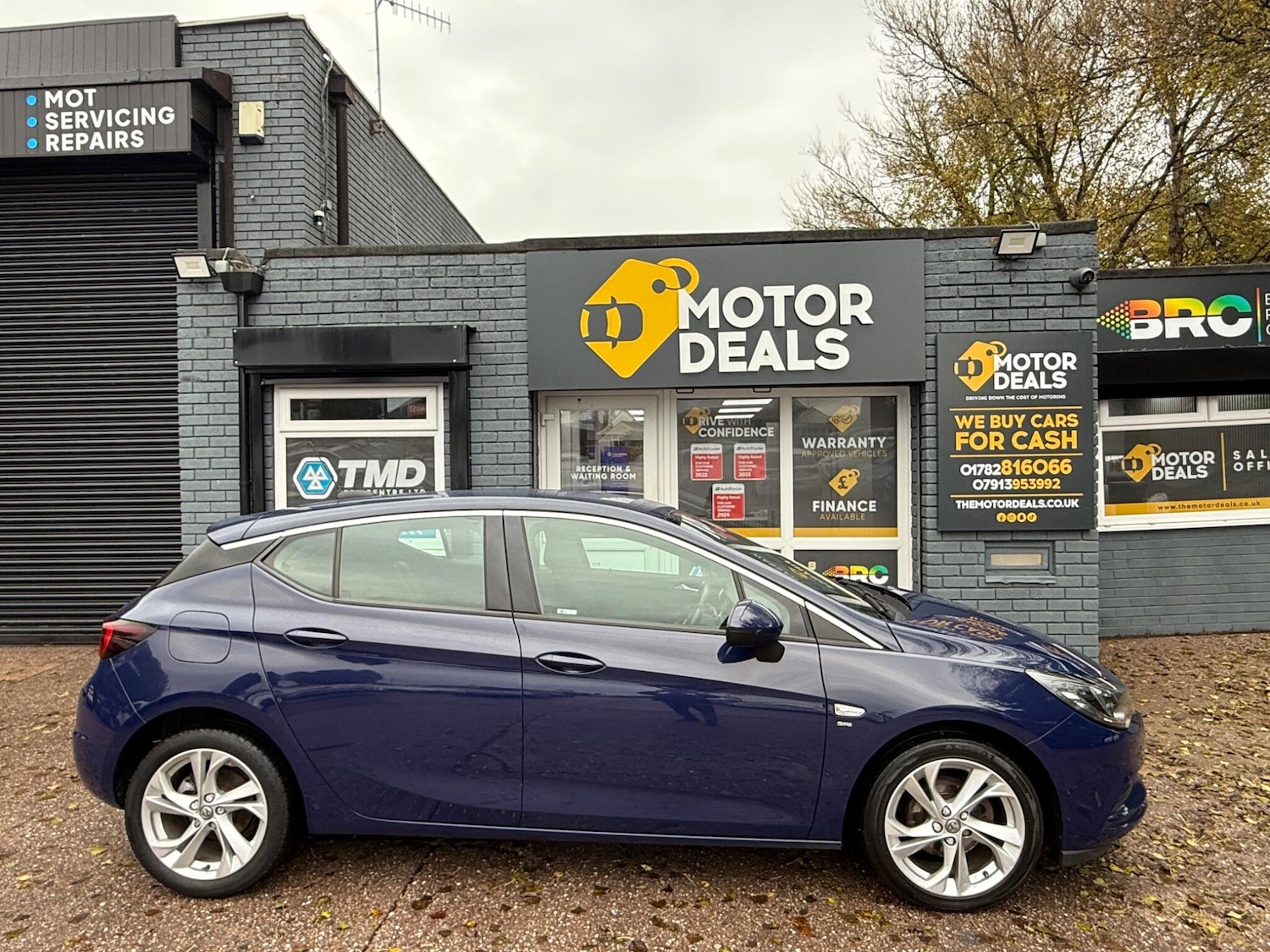 Used Vauxhall Astra 2017 for sale - 77203140: Photo 4