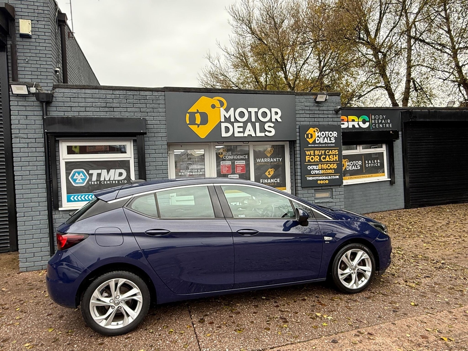 Used Vauxhall Astra 2017 for sale - 77203140: Photo 5