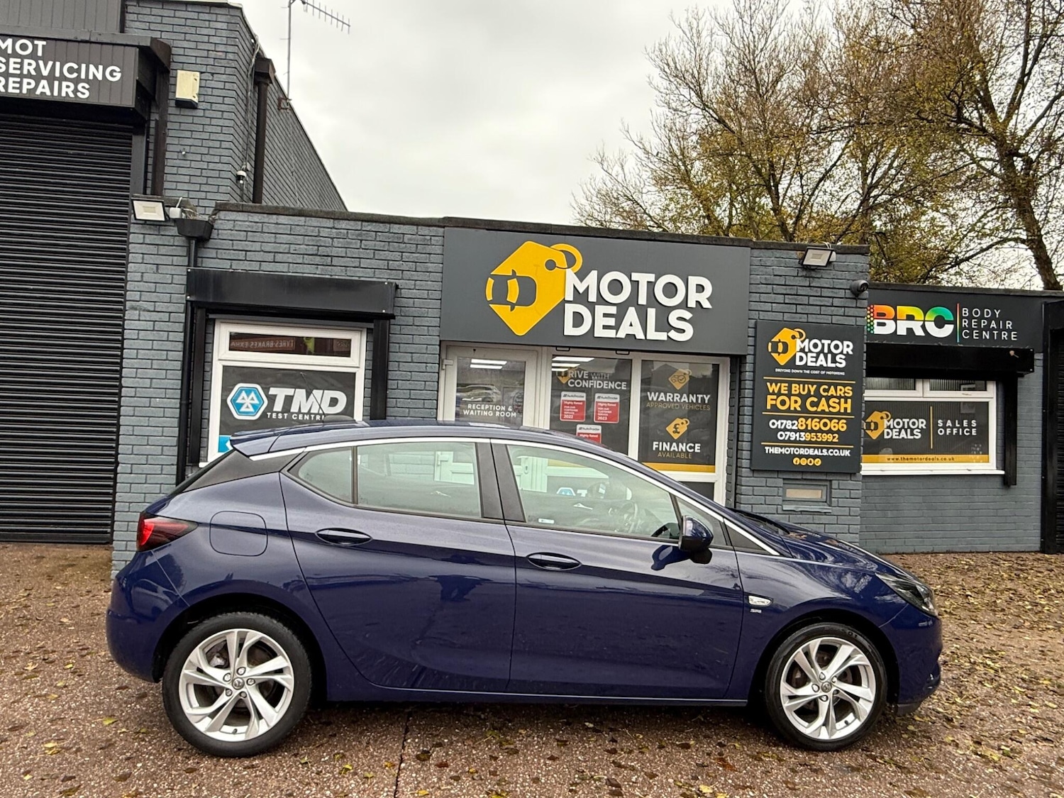 Used Vauxhall Astra 2017 for sale - 77203140: Photo 6