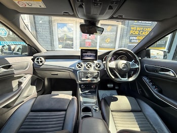 Used Mercedes-Benz GLA 2017 for sale - 79121559: Photo
