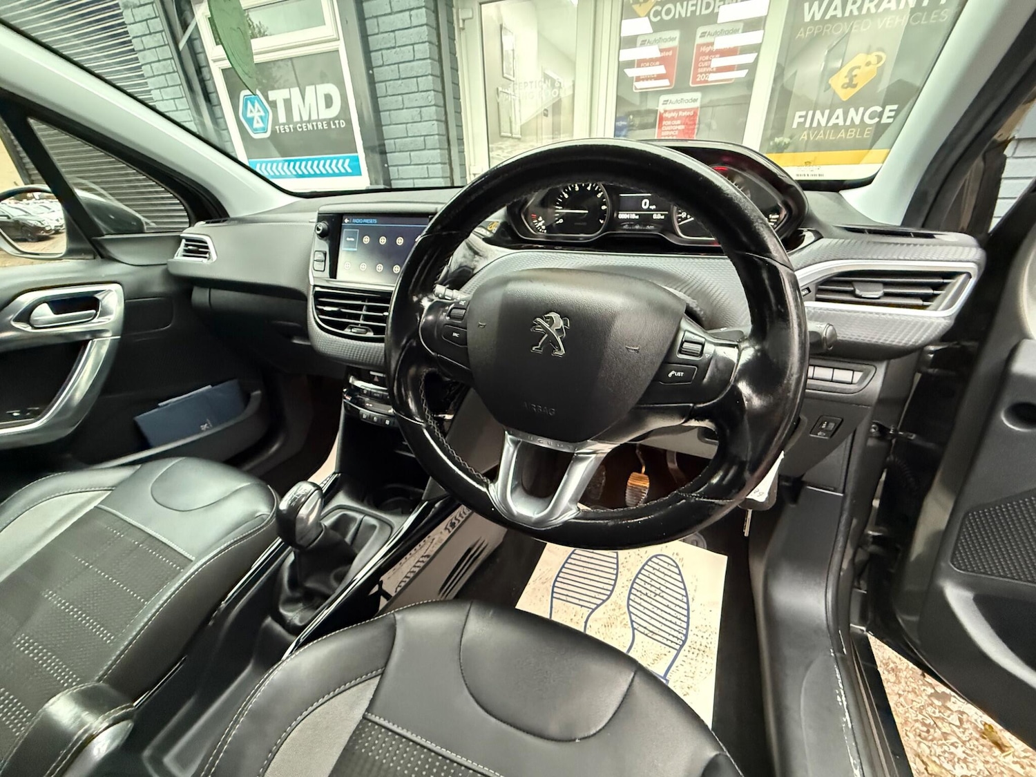 Used Peugeot 2008 for sale - 77242449: Photo 23