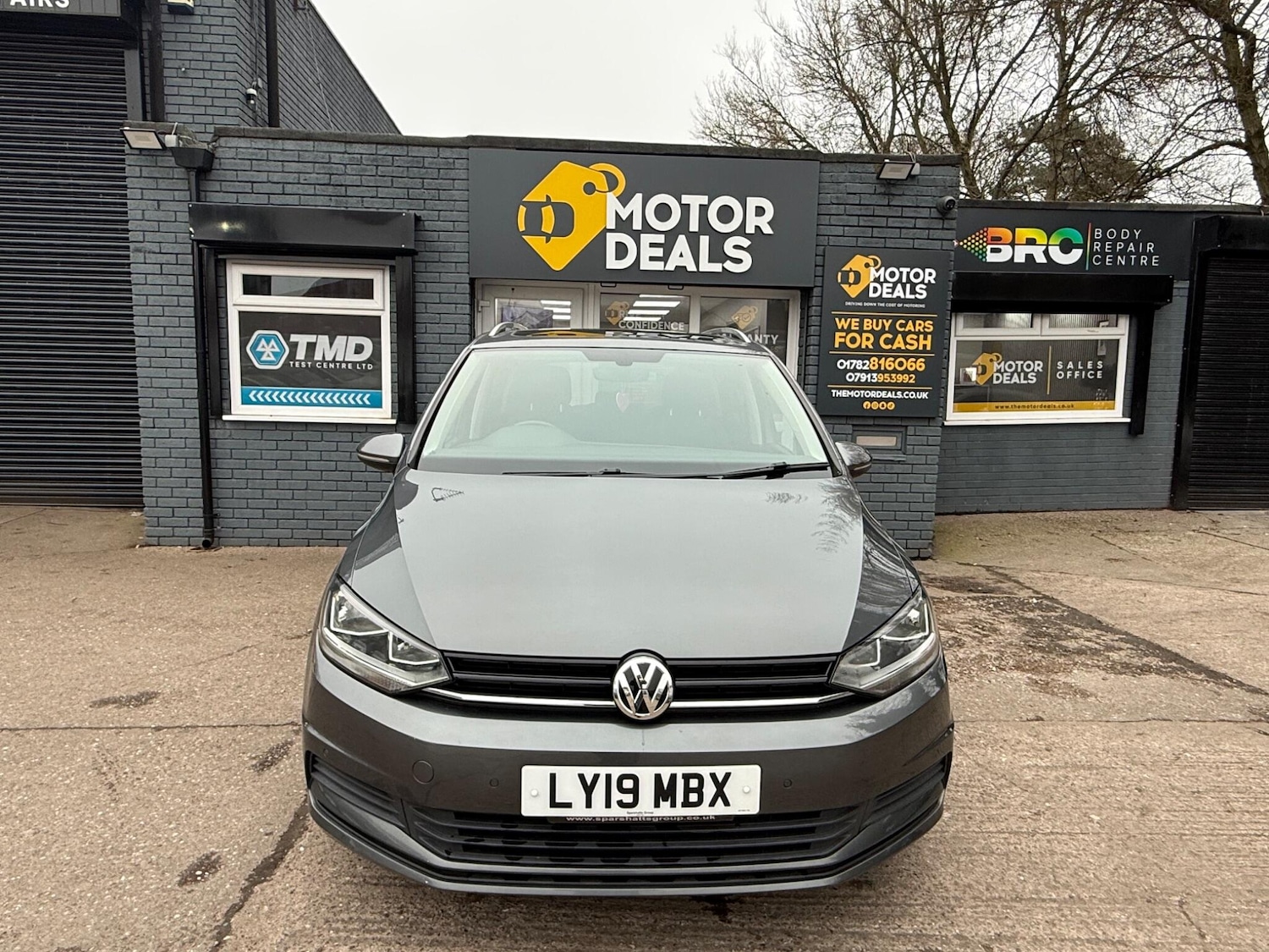 Used Volkswagen Touran 2019 for sale - 77467975: Photo 2