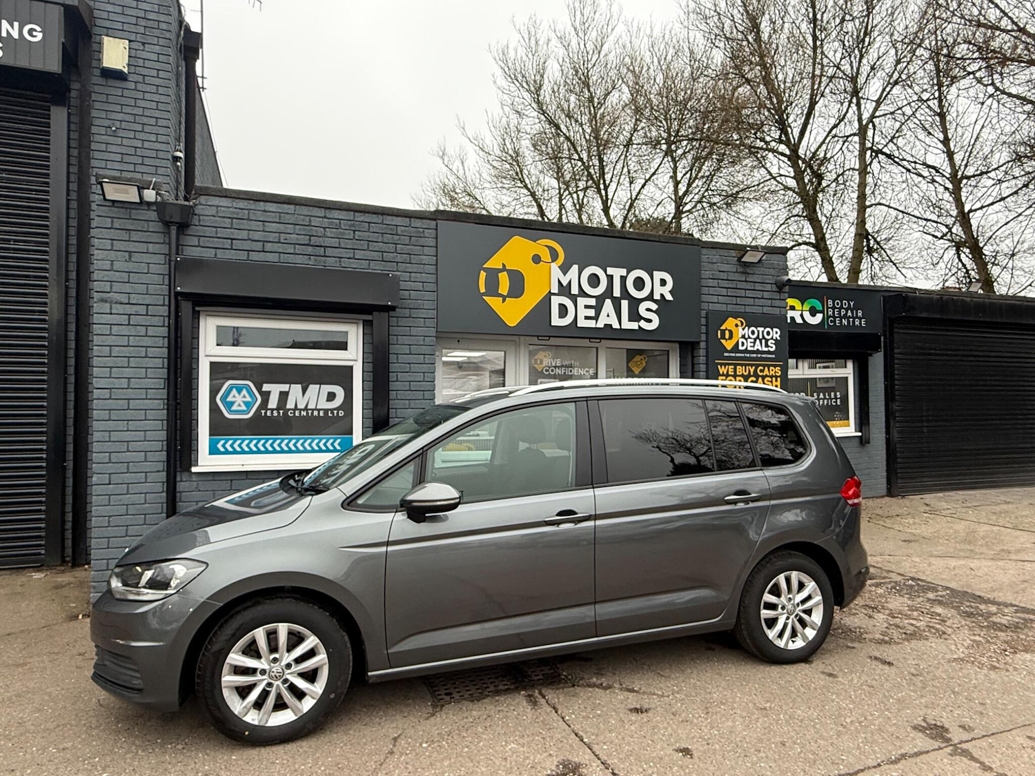 Used Volkswagen Touran 2019 for sale - 77467975: Photo 3