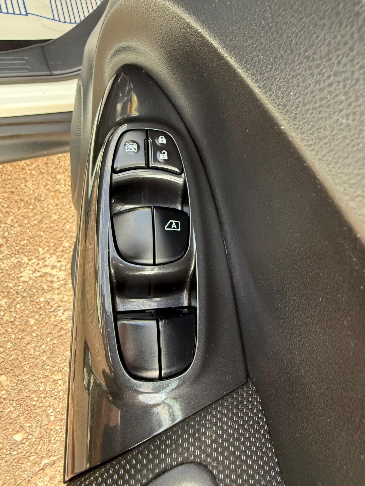 Used Nissan Juke 2015 for sale - 76513451: Photo 29