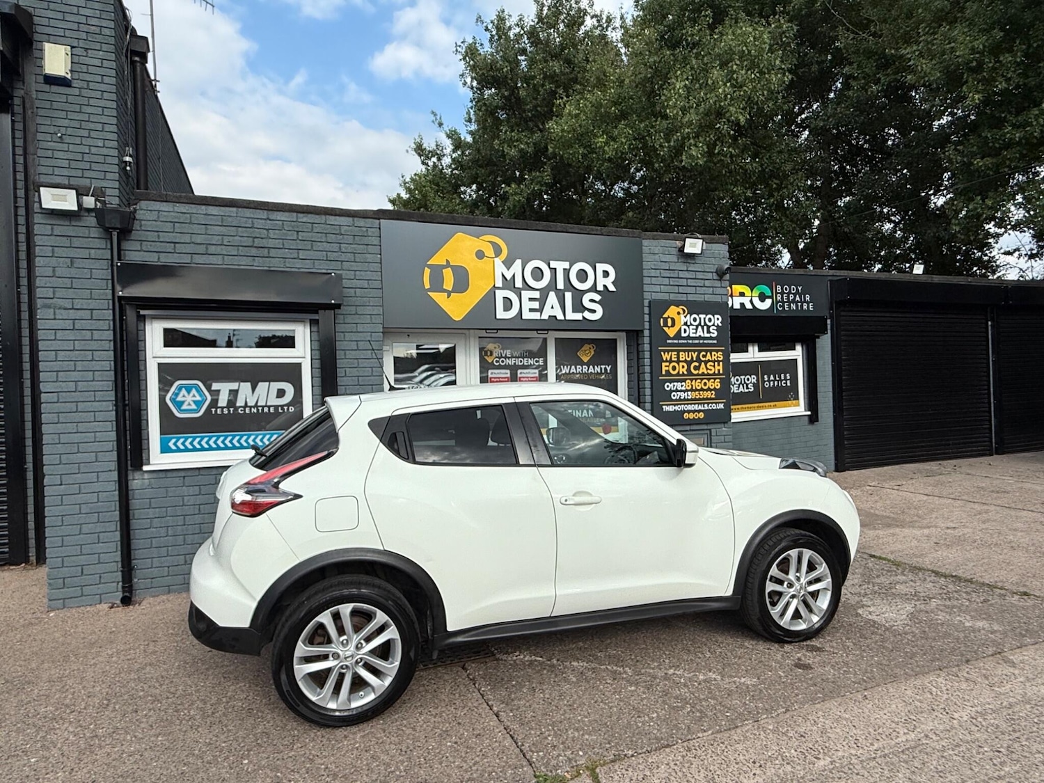 Used Nissan Juke 2015 for sale - 76513451: Photo 6