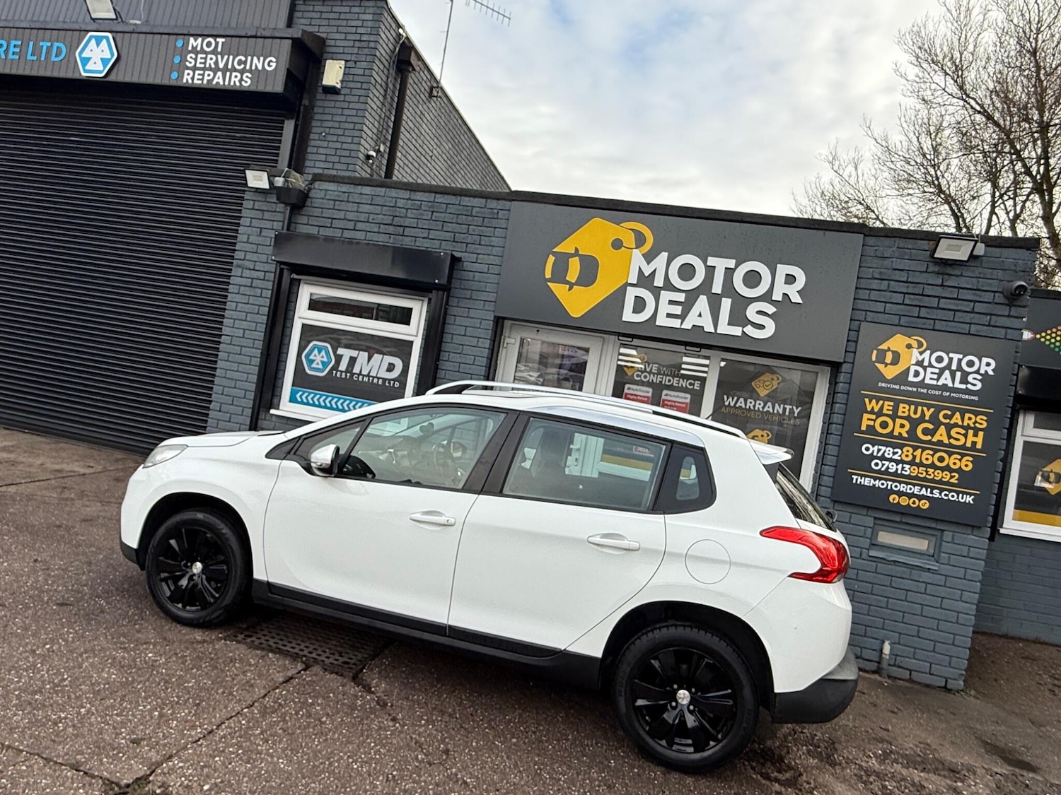 Used Peugeot 2008 2014 for sale - 77253943: Photo 10