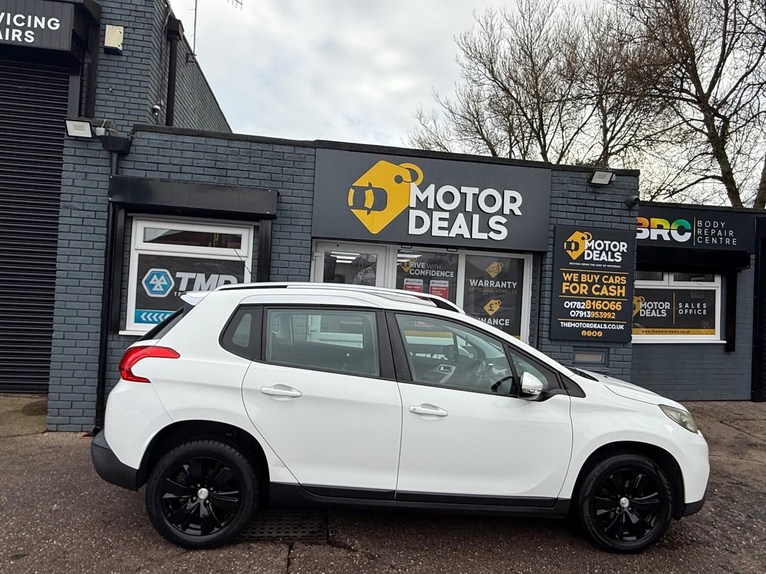 Used Peugeot 2008 2014 for sale - 77253943: Photo 8