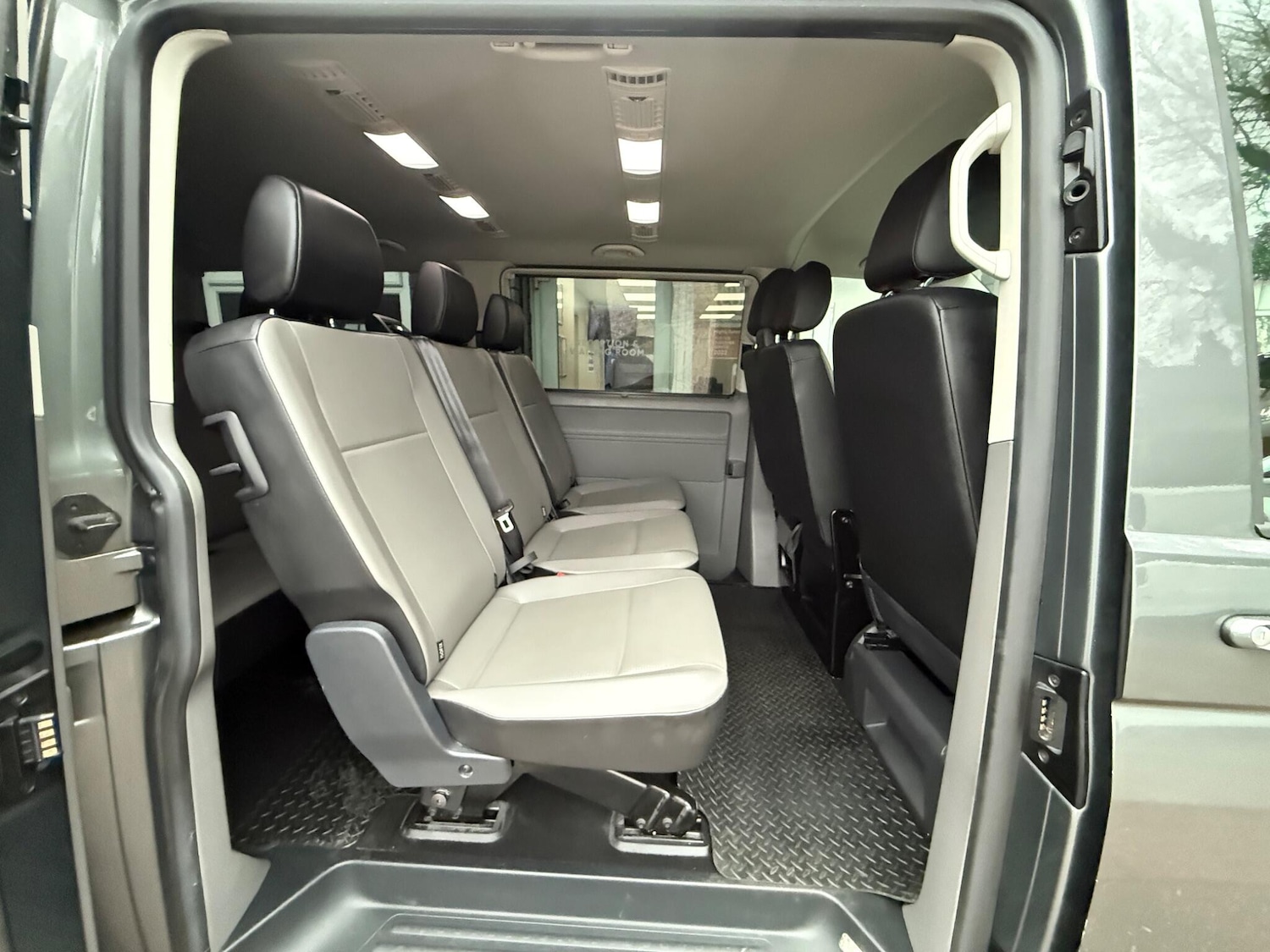 Used Volkswagen Transporter Shuttle 2020 for sale - 76899118: Photo 21