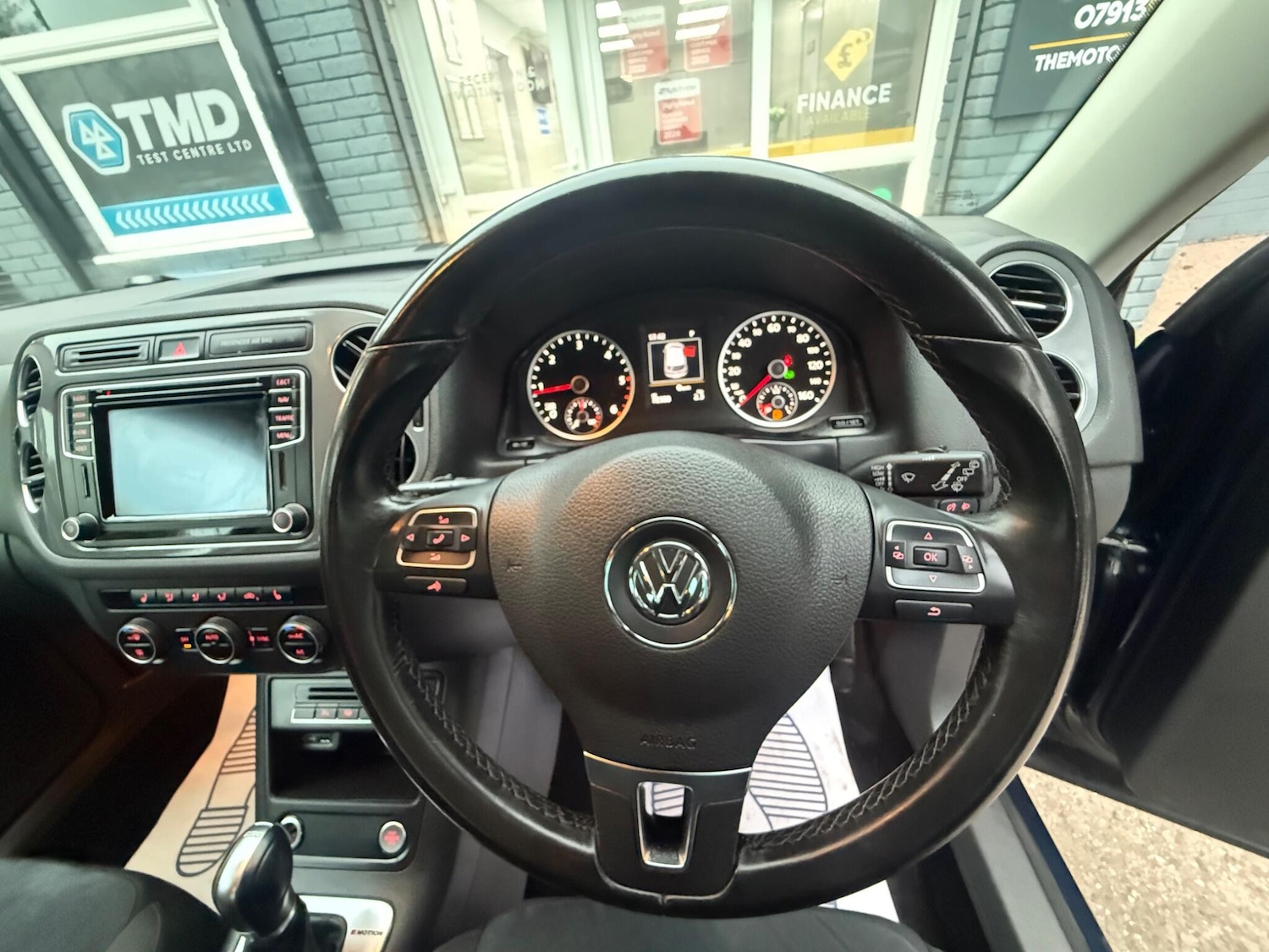 Used Volkswagen Tiguan 2015 for sale - 76314707: Photo 24