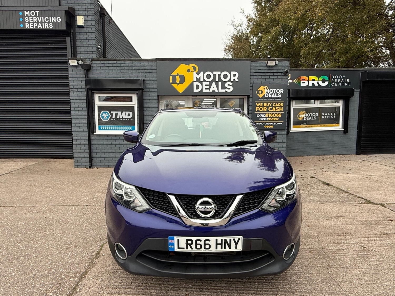 Used Nissan Qashqai 2016 for sale - 76472616: Photo 2