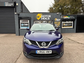 Used Nissan Qashqai 2016 for sale - 76472616: Photo