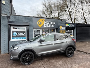 Used Nissan Qashqai 2016 for sale - 77671887: Photo