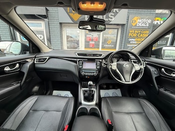 Used Nissan Qashqai 2016 for sale - 77671887: Photo