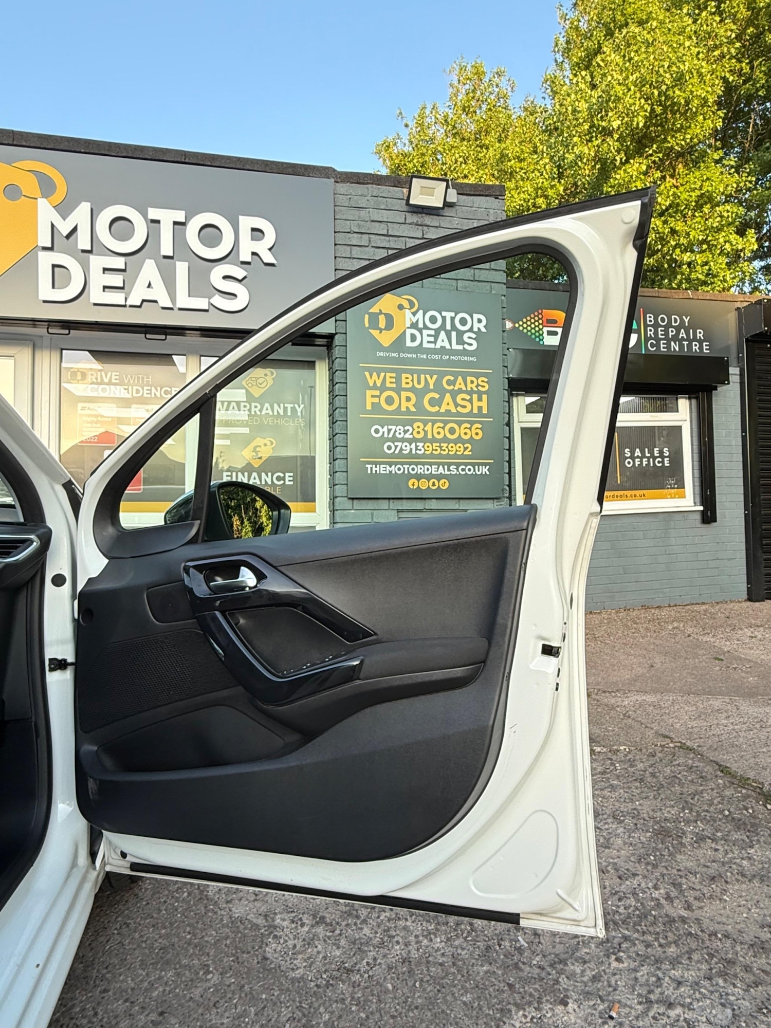 Used Peugeot 208 2019 for sale - 77202777: Photo 14