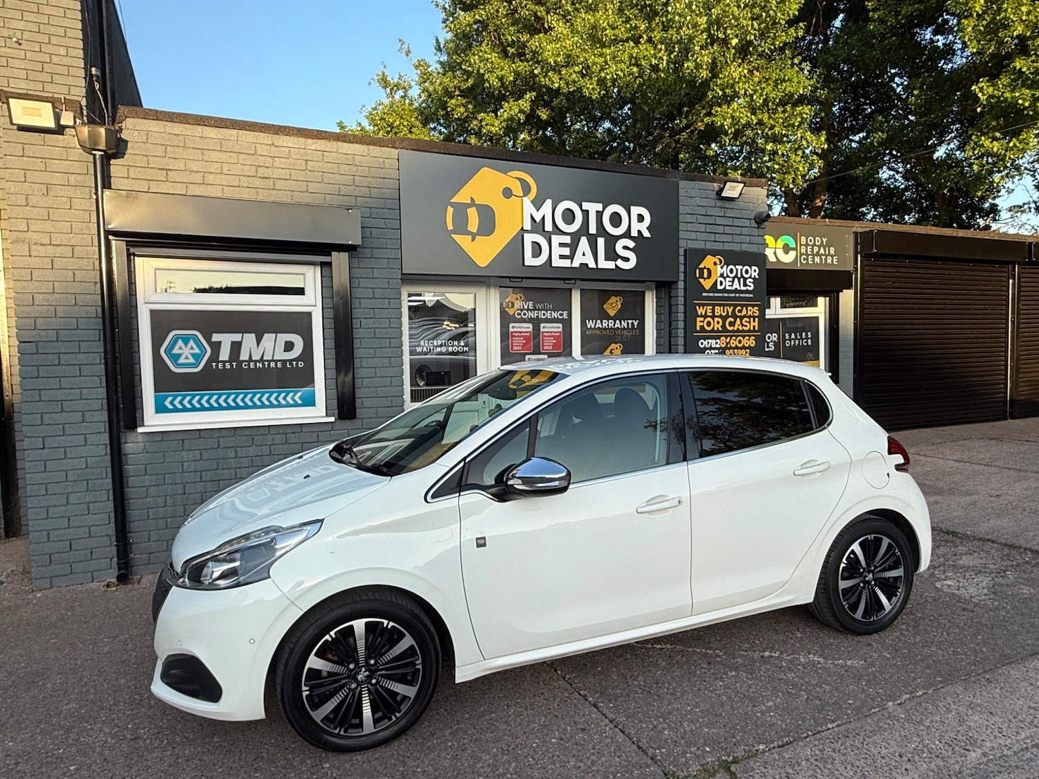 Used Peugeot 208 2019 for sale - 77202777: Photo 3