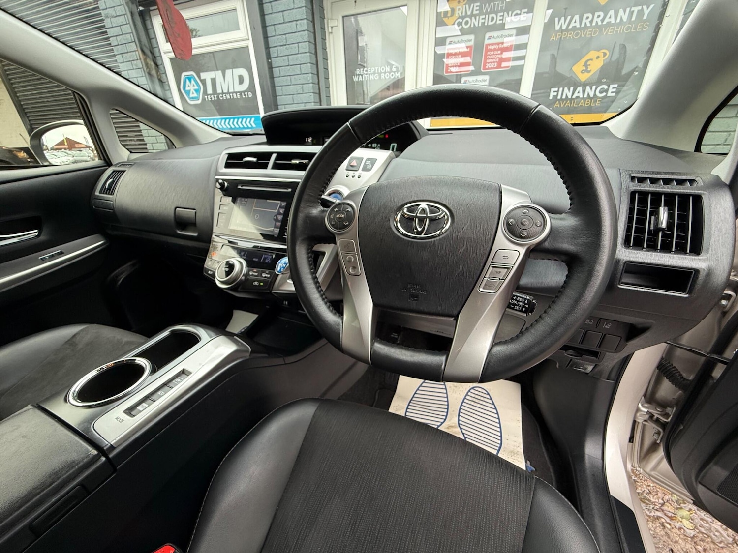 Used Toyota Prius+ 2020 for sale - 76753228: Photo 22