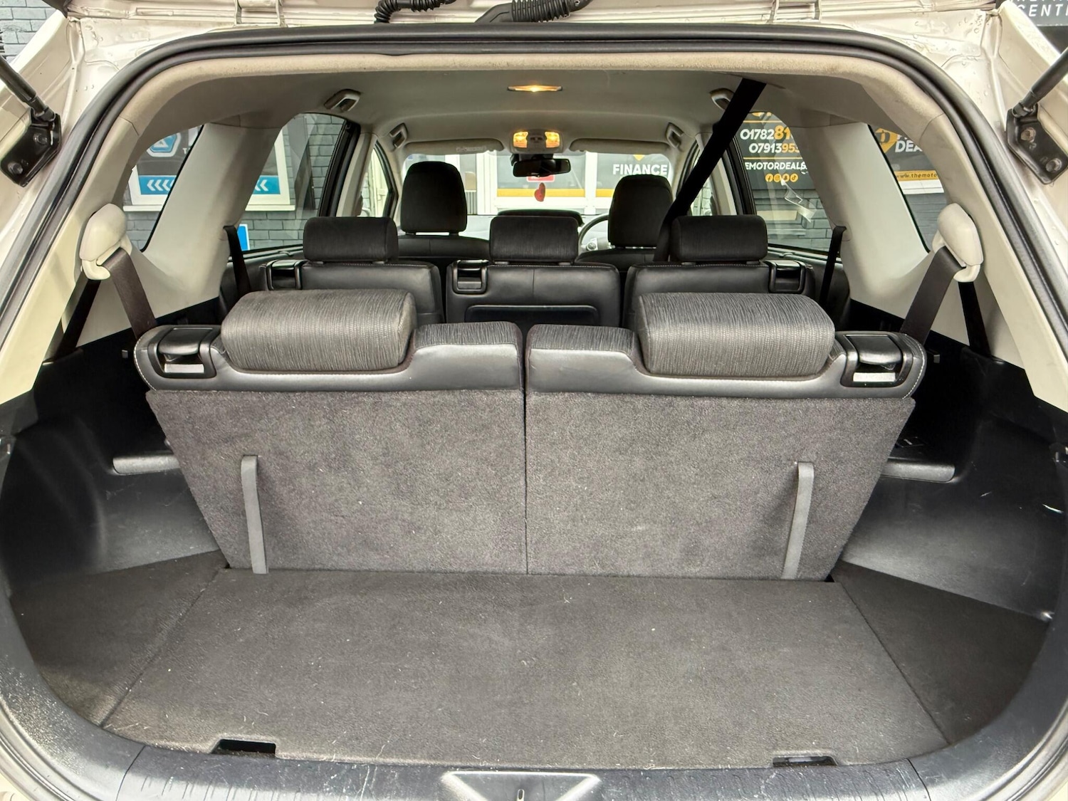 Used Toyota Prius+ 2020 for sale - 76753228: Photo 28