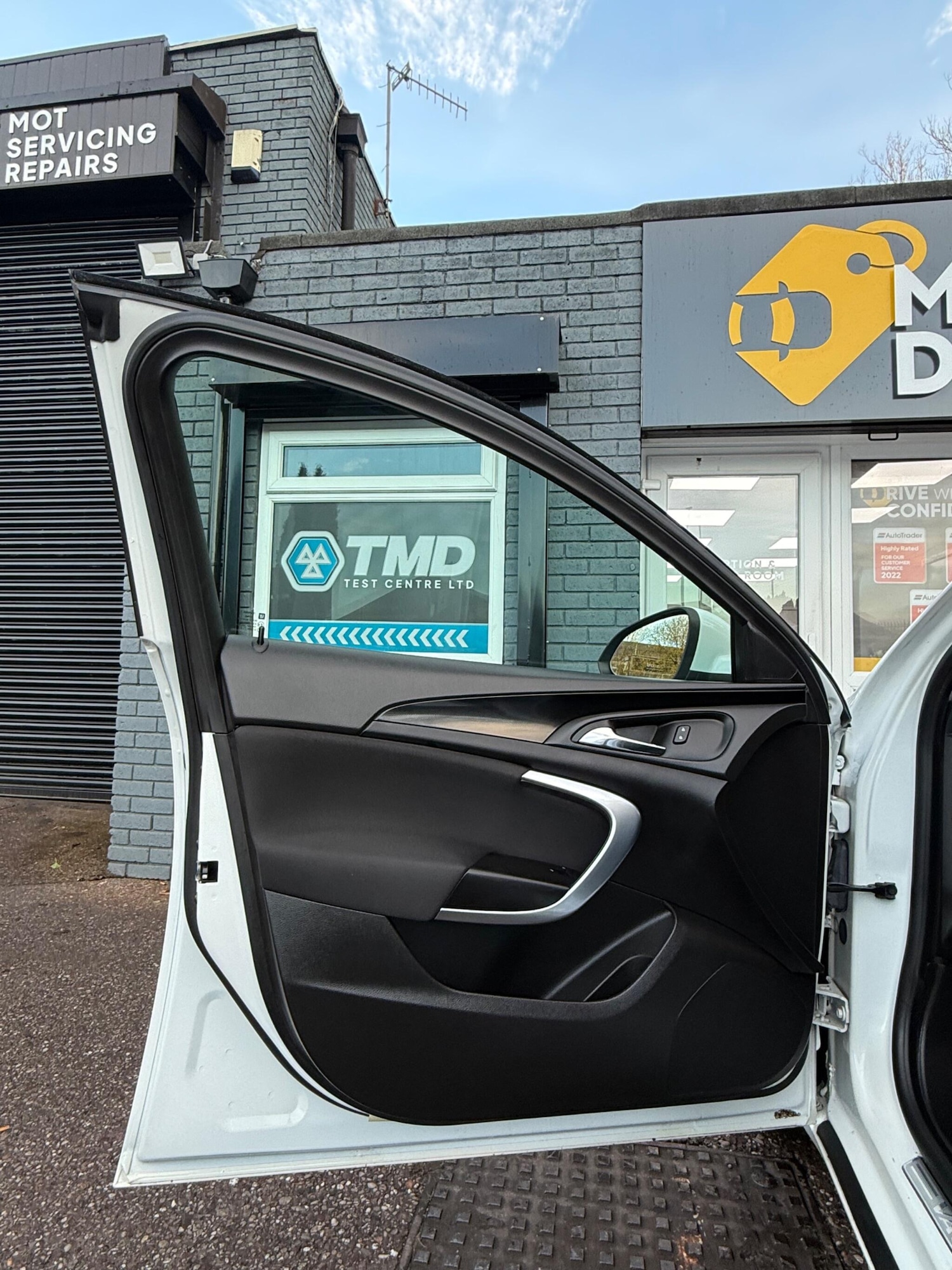 Used Vauxhall Insignia 2014 for sale - 77021048: Photo 13