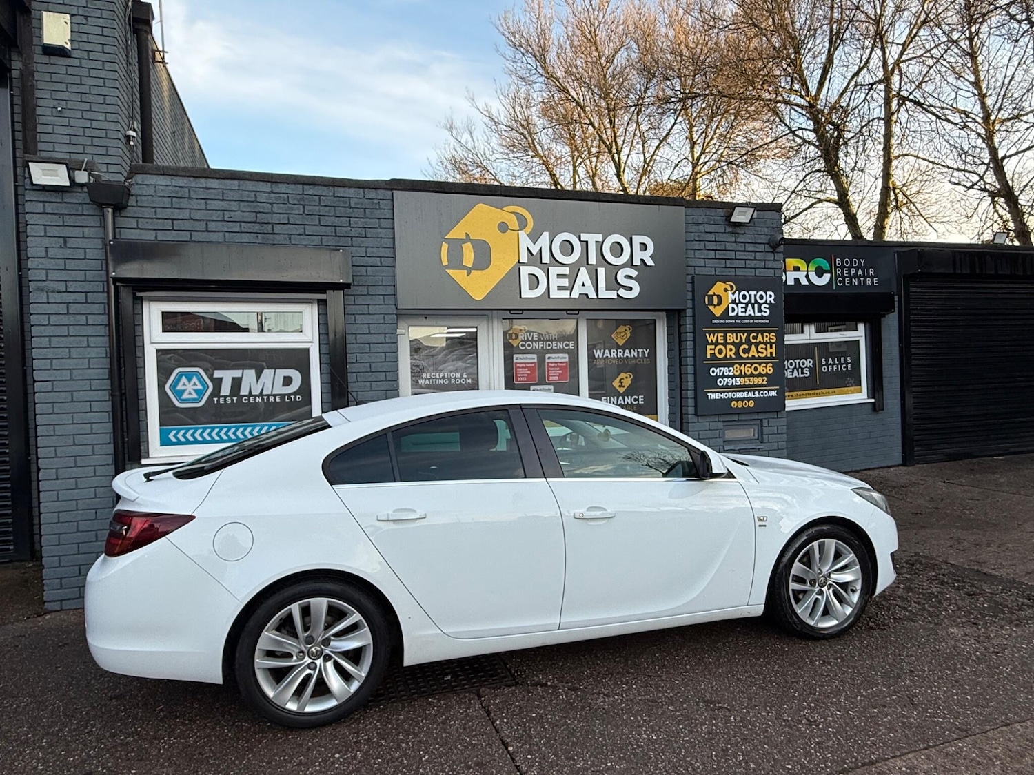 Used Vauxhall Insignia 2014 for sale - 77021048: Photo 6