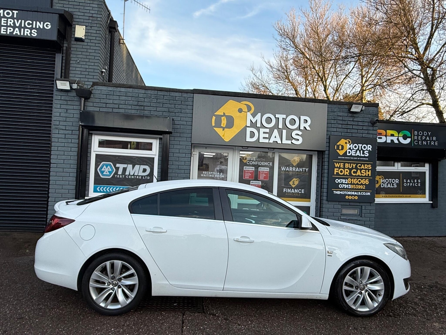 Used Vauxhall Insignia 2014 for sale - 77021048: Photo 8