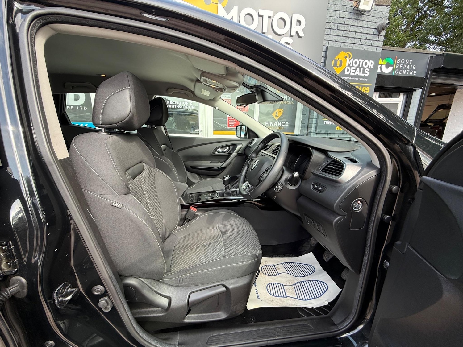 Used Renault Kadjar 2018 for sale - 76988009: Photo 16