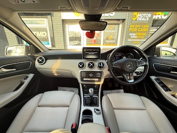 Used Mercedes-Benz A-Class 2016 for sale - 75696600: Photo