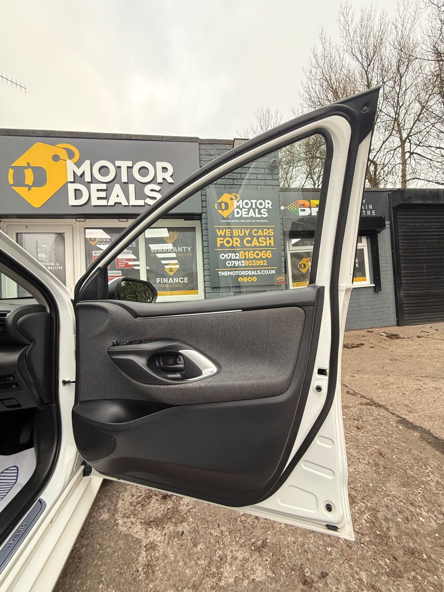 Used Toyota Yaris 2020 for sale - 77082105: Photo 13