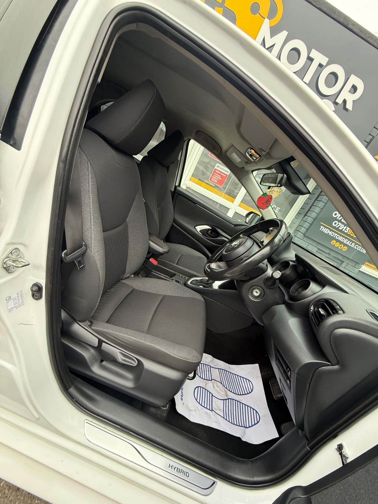 Used Toyota Yaris 2020 for sale - 77082105: Photo 15