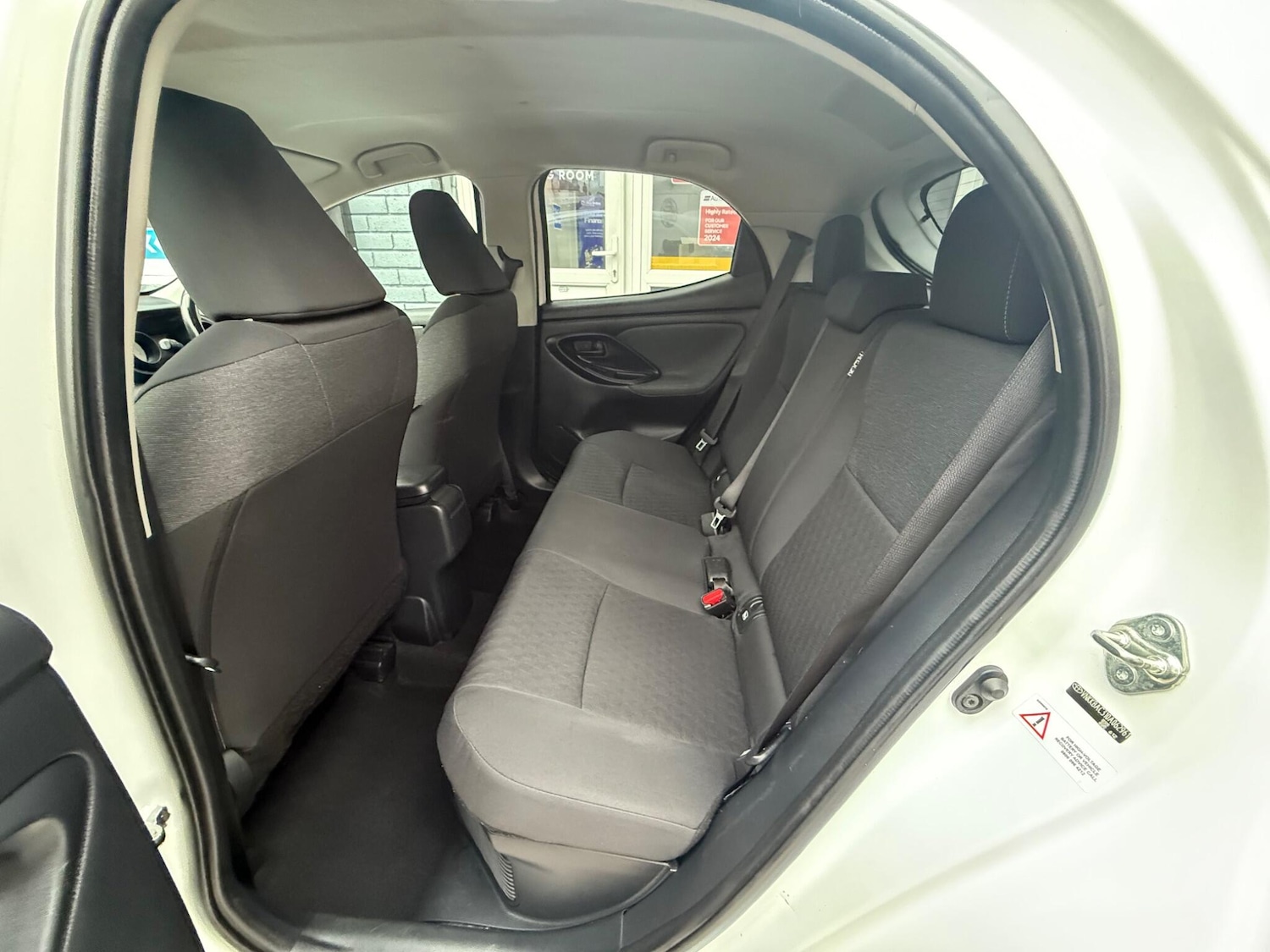 Used Toyota Yaris 2020 for sale - 77082105: Photo 18