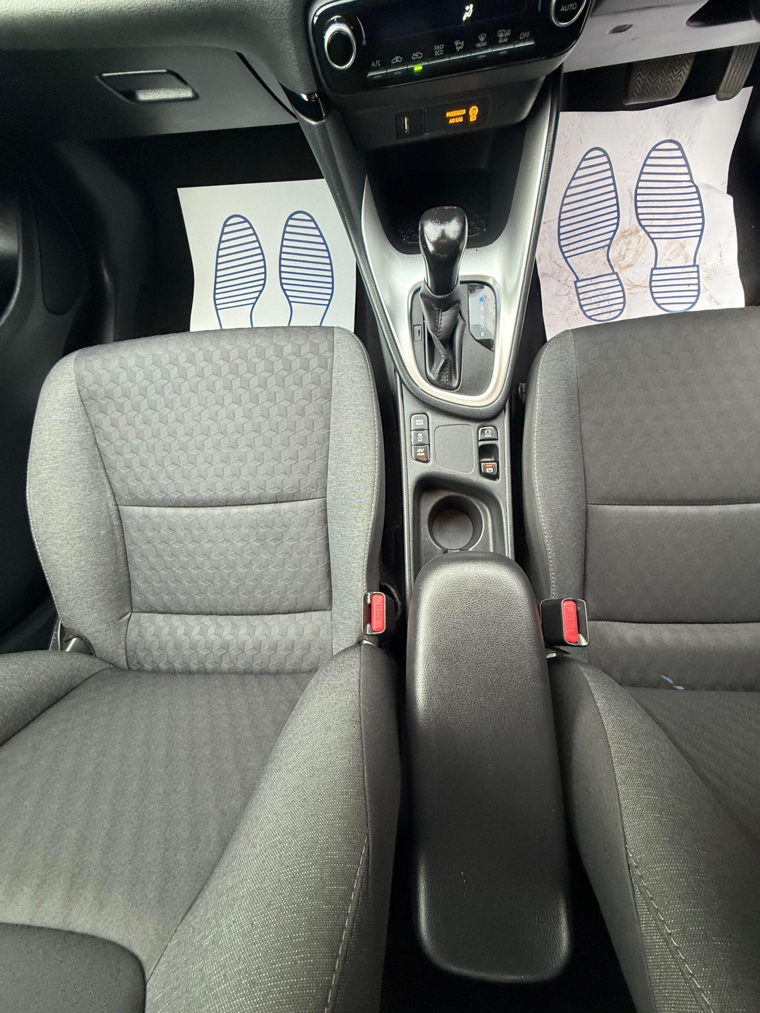 Used Toyota Yaris 2020 for sale - 77082105: Photo 26