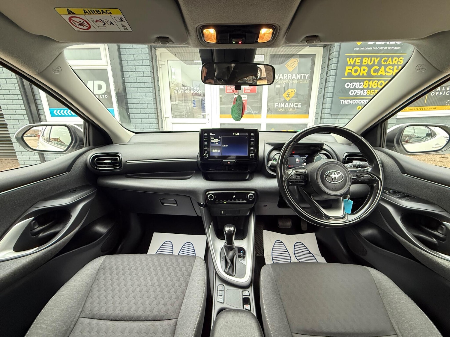 Used Toyota Yaris 2020 for sale - 77082105: Photo 3