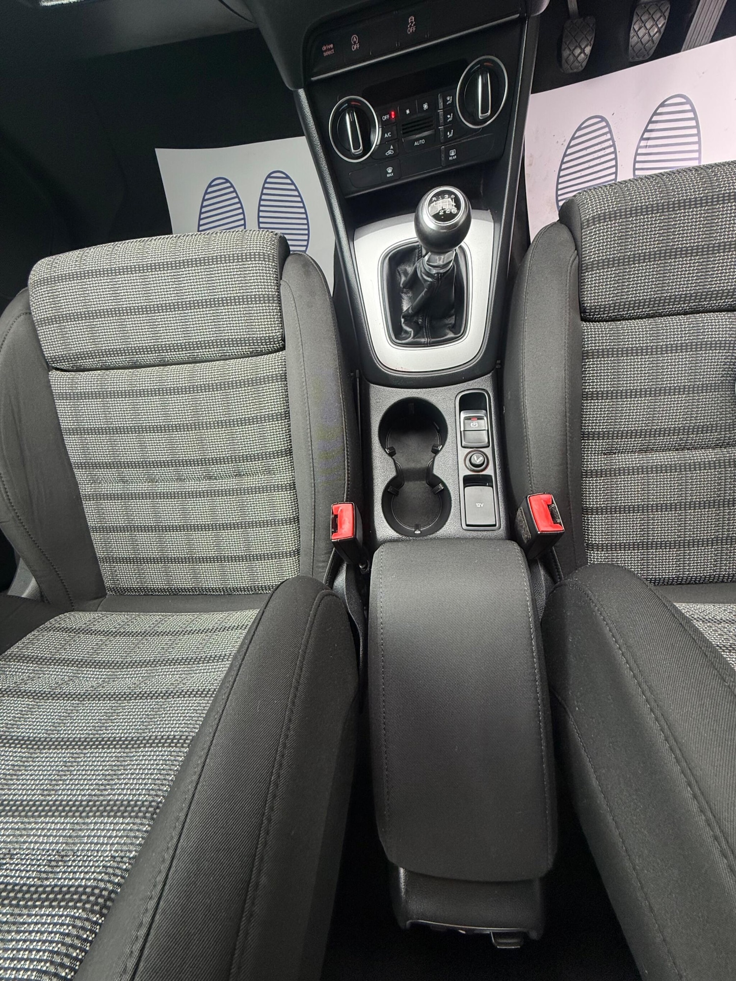 Used Audi Q3 2015 for sale - 77202395: Photo 27