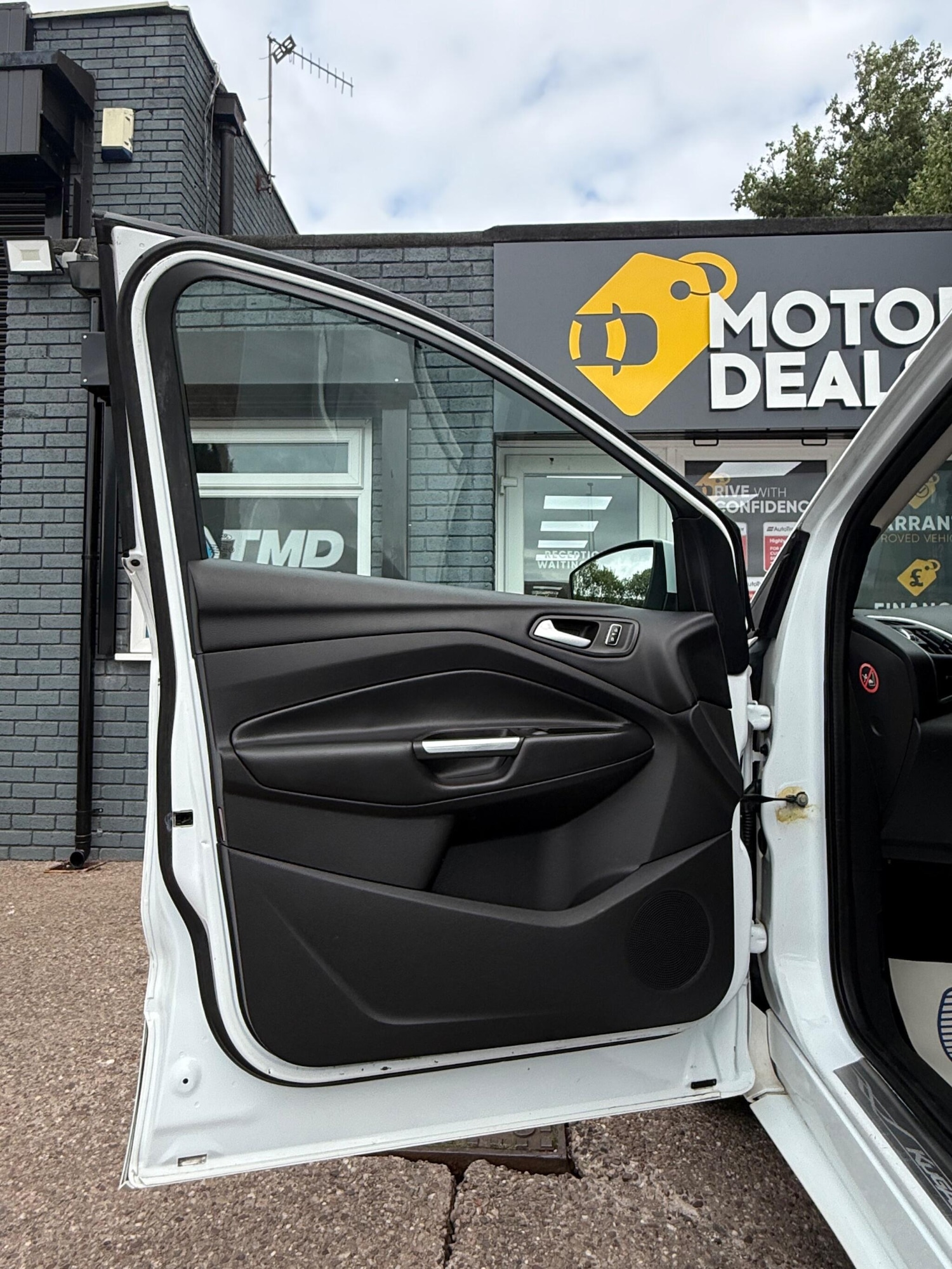 Used Ford Kuga 2013 for sale - 76032647: Photo 13